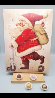 Adventskalender 2025, jetzt bestellen! Noch haben wir alle und die Zeit reicht auch noch für den Postversand! 😉
#adventskalender #handmadewithlove #christmascountdown2025 #adventszeit #pralinen #burgbernheim #regional #schokolade #rothenburgobdertauber