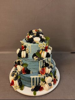 Eine ganz besondere Hochzeitstorte 👰‍♀️ 

Vielen Dank für den schönen Auftrag und dem Brautpaar alles Gute 🍀 

#hochzeitstorten #konditorin #pâtisserie #rothenburgobdertauber #handmade